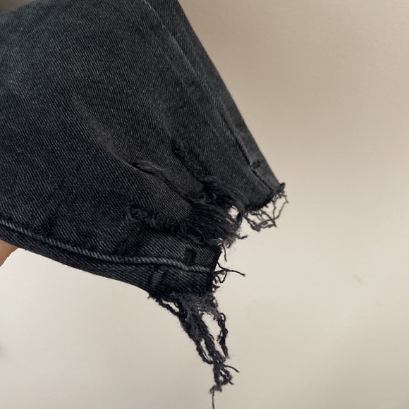 DISTRESSED Black Jeans by DENIM Co. - Picture 4 of 11